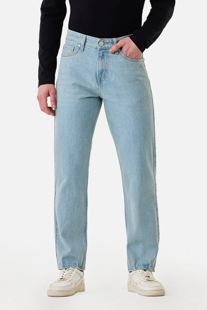 Relaxed Fit Washed Jeans