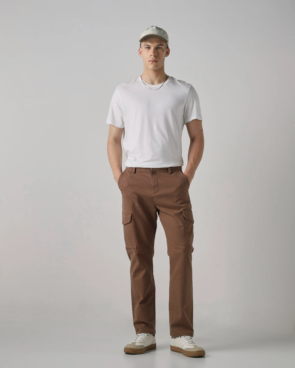 Off White Relaxed Tapered Fit Cotton Cargos