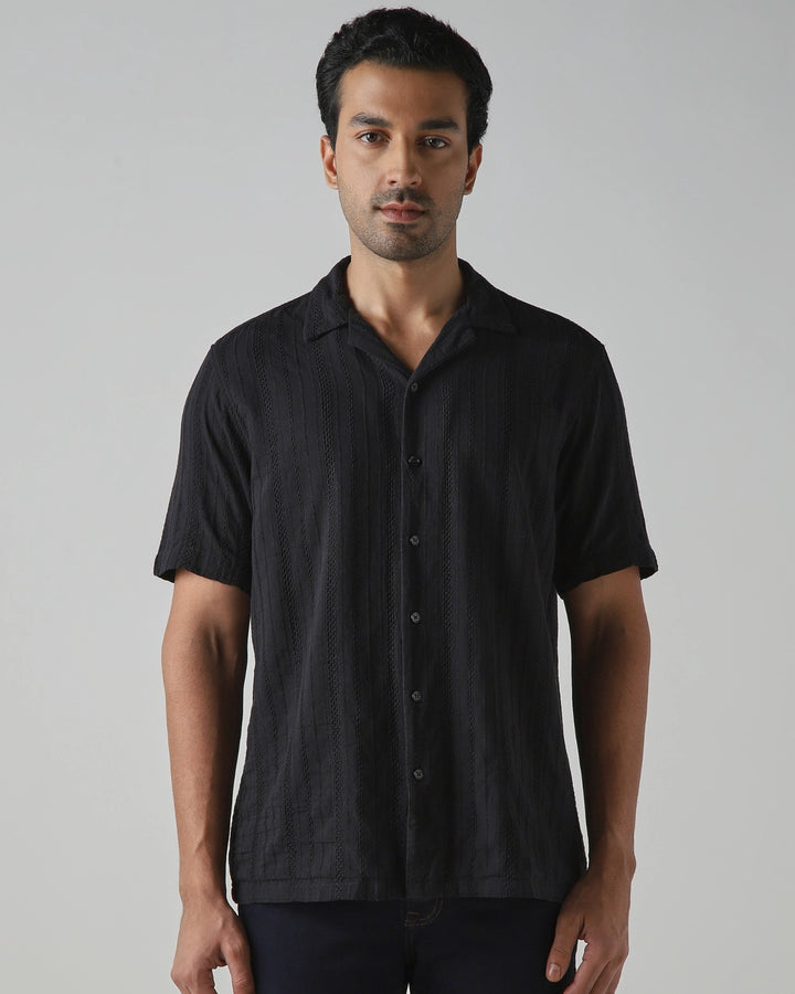 Black Textured Plain Relaxed Fit Casual Shirt