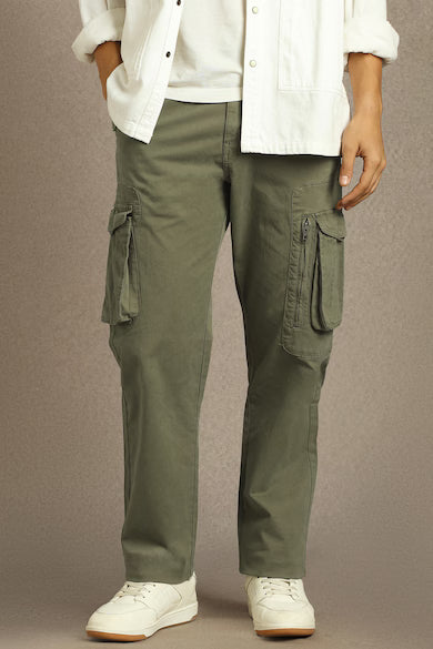 Men Olive Solid Flat Front Casual Cargos
